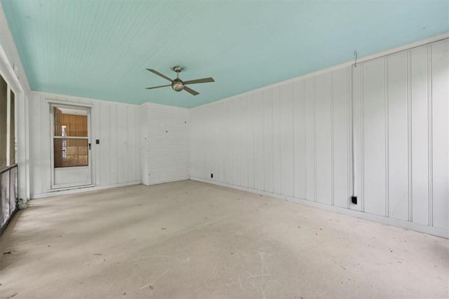 6336 Ensley Lane, Mission Hills, KS 66208