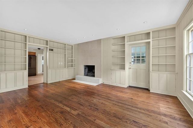6336 Ensley Lane, Mission Hills, KS 66208
