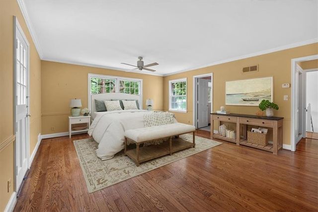 6336 Ensley Lane, Mission Hills, KS 66208