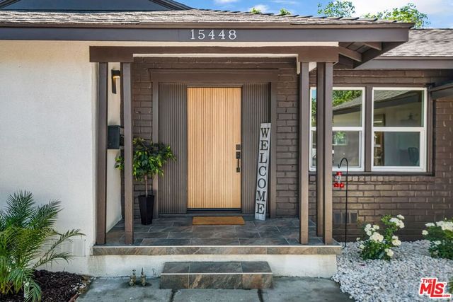 15448 Stare Street, San Fernando, CA 91345