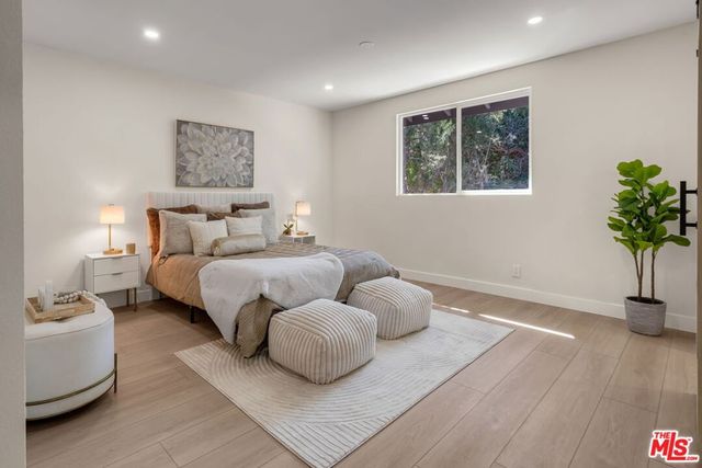 15448 Stare Street, San Fernando, CA 91345