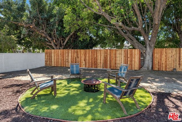 15448 Stare Street, San Fernando, CA 91345