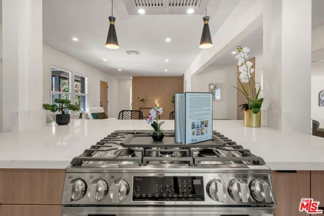 15448 Stare Street, San Fernando, CA 91345