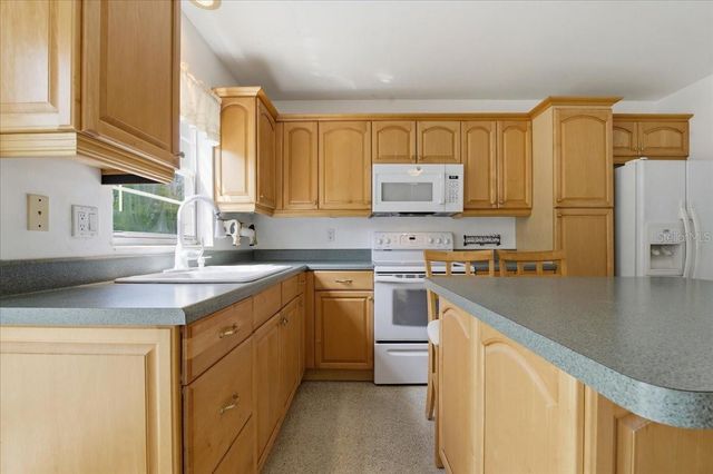 3712 ADELL RD, Lake Wales, FL 33898