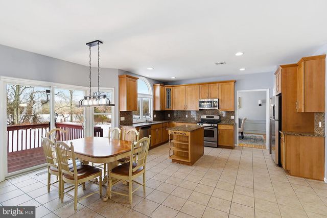 17 CUTTER COURT, Cream Ridge, NJ 08514