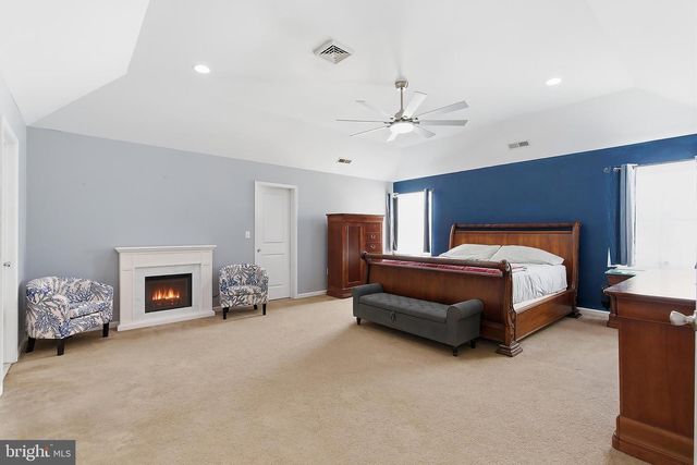 17 CUTTER COURT, Cream Ridge, NJ 08514