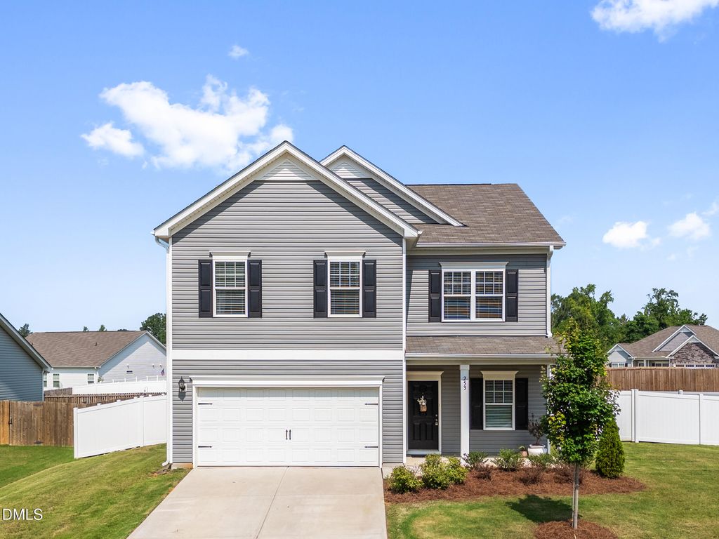 253 Shooting Star Lane, Clayton, NC 27520