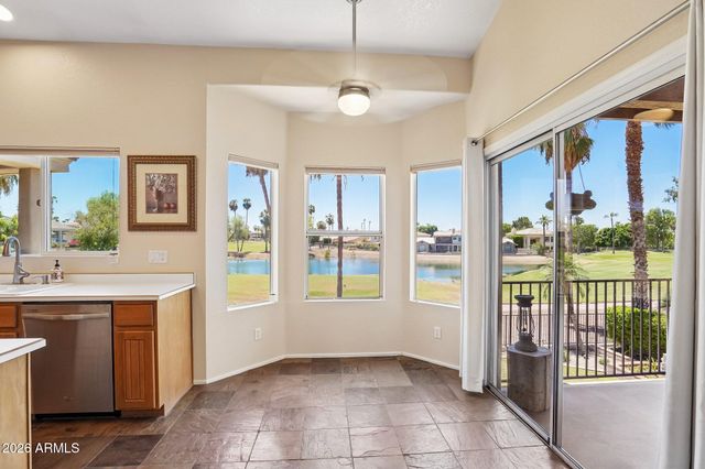 5681 W ABRAHAM Lane, Glendale, AZ 85308