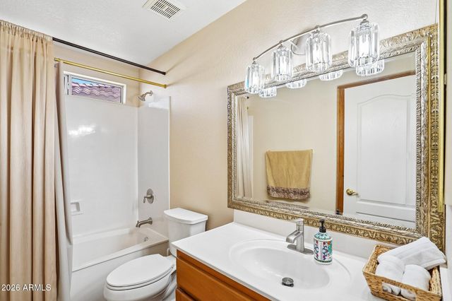 5681 W ABRAHAM Lane, Glendale, AZ 85308