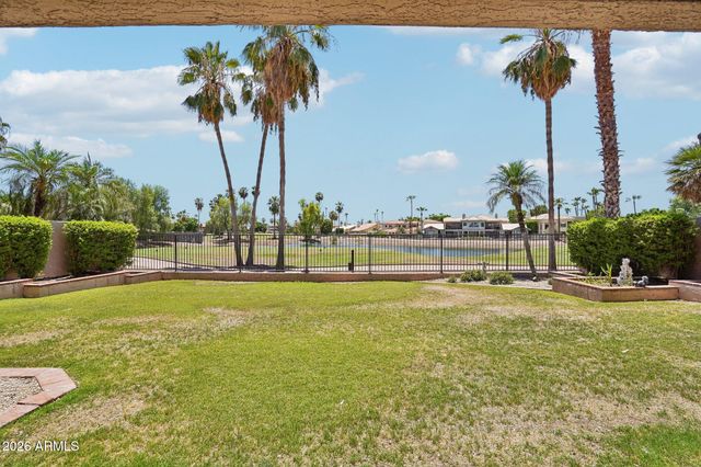 5681 W ABRAHAM Lane, Glendale, AZ 85308