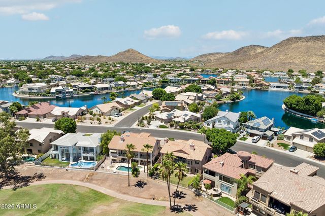 5681 W ABRAHAM Lane, Glendale, AZ 85308