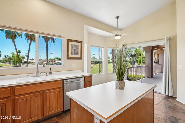 5681 W ABRAHAM Lane, Glendale, AZ 85308