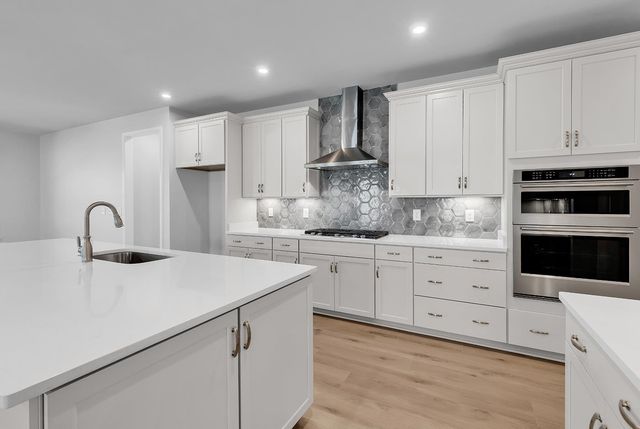 1586 Crested Iris Way, North Myrtle Beach, SC 29582