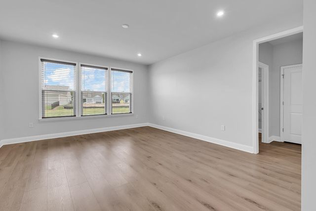1586 Crested Iris Way, North Myrtle Beach, SC 29582