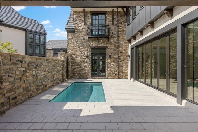 10335 WINTER SPARKLE CIRCLE, Golden Oak, FL 32836