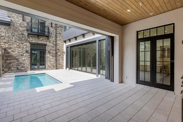 10335 WINTER SPARKLE CIRCLE, Golden Oak, FL 32836