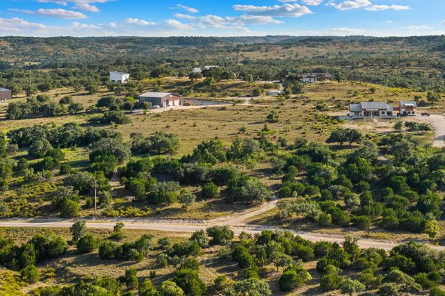 1051 Lipan Apache RUN, Blanco, TX 78606