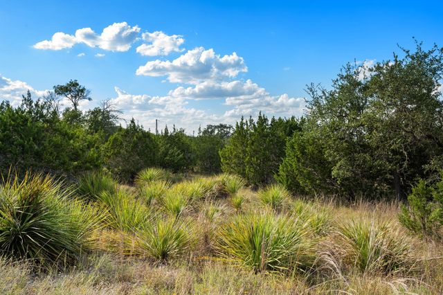 1051 Lipan Apache RUN, Blanco, TX 78606