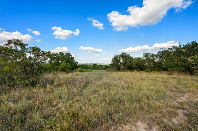 1051 Lipan Apache RUN, Blanco, TX 78606