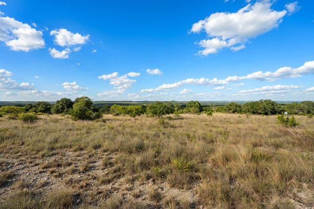 1051 Lipan Apache RUN, Blanco, TX 78606
