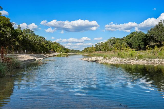 1051 Lipan Apache RUN, Blanco, TX 78606