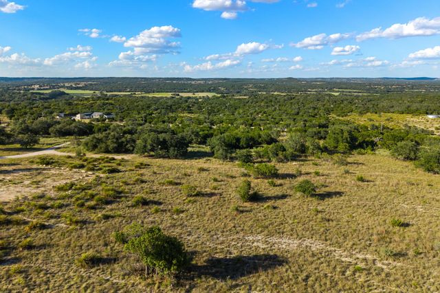 1051 Lipan Apache RUN, Blanco, TX 78606