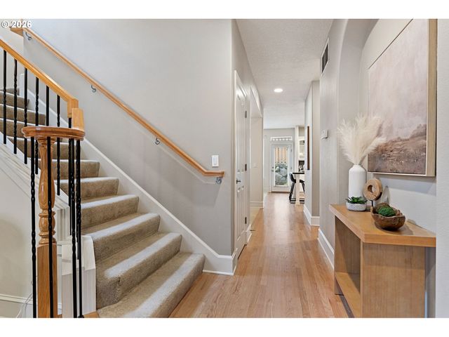 12774 Nw ALSACE Ln, Portland, OR 97229