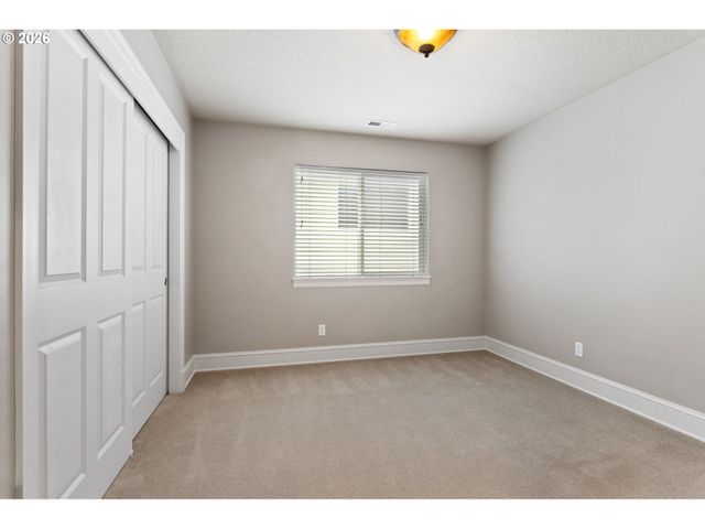 12774 Nw ALSACE Ln, Portland, OR 97229