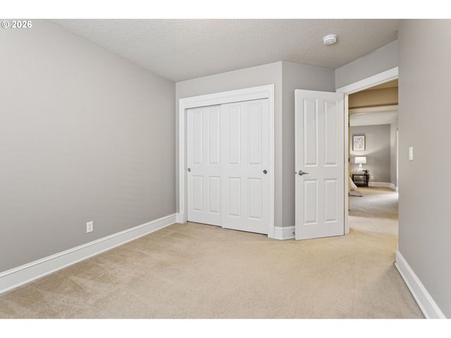 12774 Nw ALSACE Ln, Portland, OR 97229