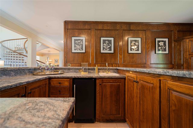 636 County Road 3330, Omaha, TX 75571