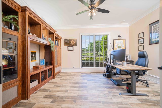 636 County Road 3330, Omaha, TX 75571