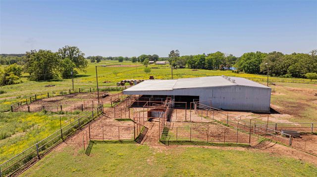 636 County Road 3330, Omaha, TX 75571