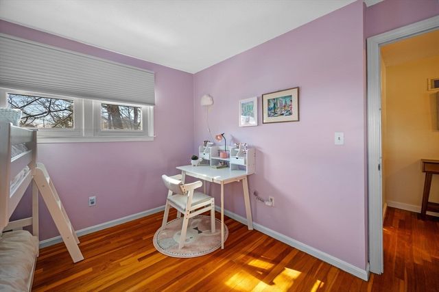 9 Lincoln Park, Marblehead, MA 01945