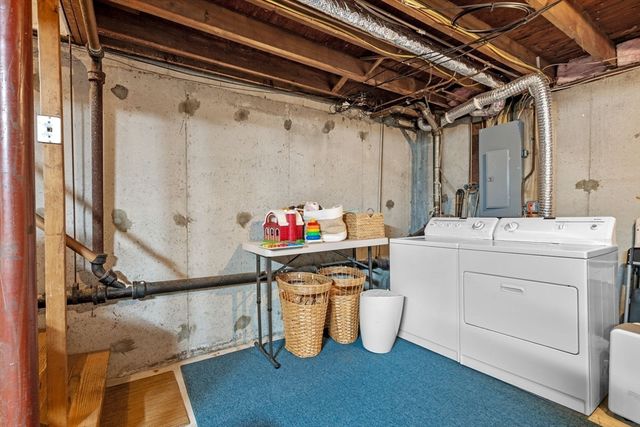 9 Lincoln Park, Marblehead, MA 01945