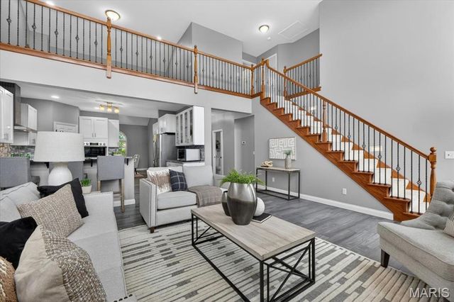 522 Sgt Pepper Drive, St Peters, MO 63376