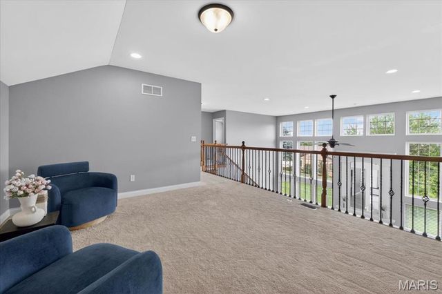 522 Sgt Pepper Drive, St Peters, MO 63376