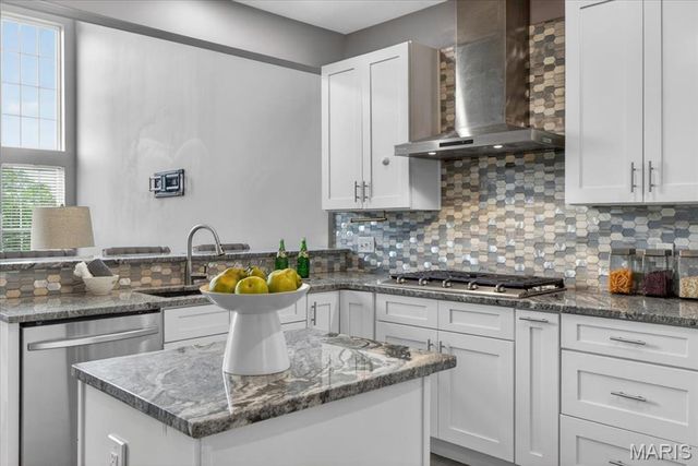 522 Sgt Pepper Drive, St Peters, MO 63376