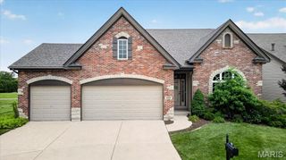 522 Sgt Pepper Drive, St Peters, MO 63376