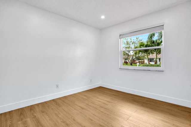 3754 Barkis Avenue, Boynton Beach, FL 33436