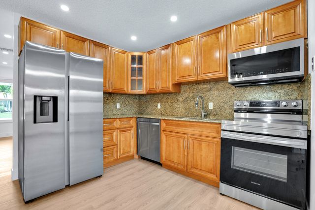 3754 Barkis Avenue, Boynton Beach, FL 33436