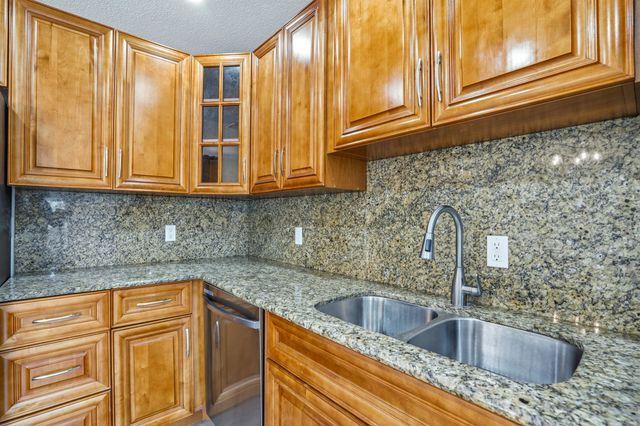 3754 Barkis Avenue, Boynton Beach, FL 33436