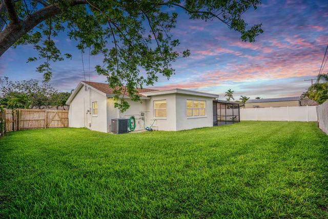 3754 Barkis Avenue, Boynton Beach, FL 33436