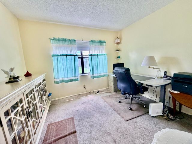 10059 Winding Lake Road 103, Sunrise, FL 33351