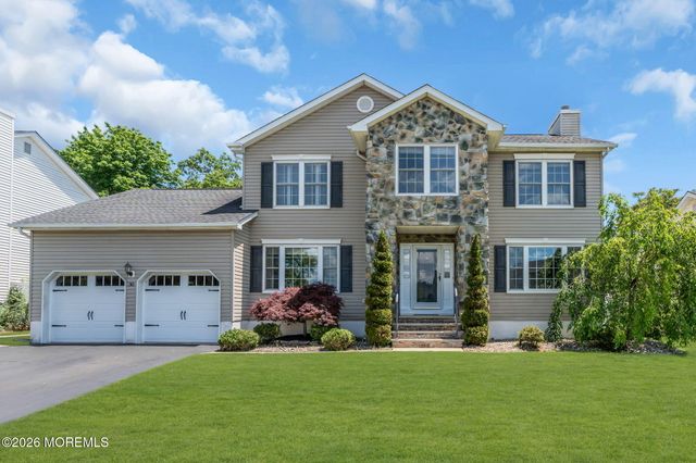 30 Deborah Lane, Howell, NJ 07731