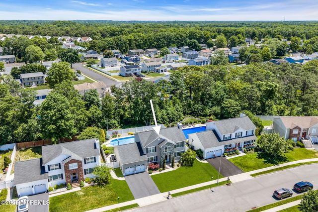 30 Deborah Lane, Howell, NJ 07731