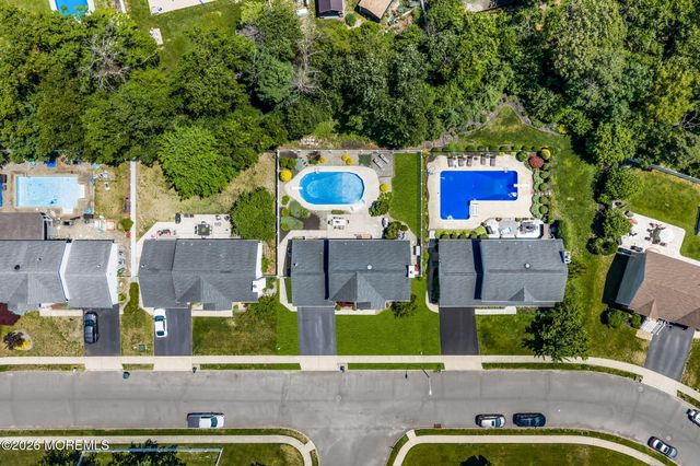30 Deborah Lane, Howell, NJ 07731
