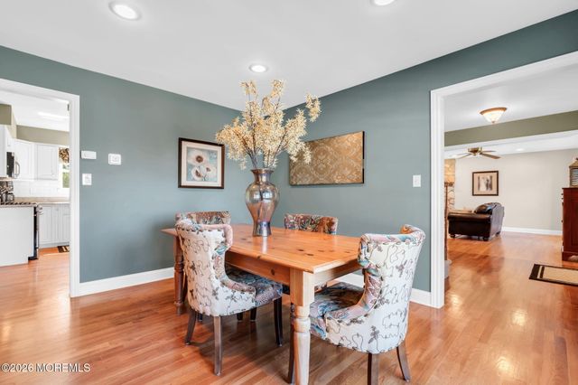 30 Deborah Lane, Howell, NJ 07731