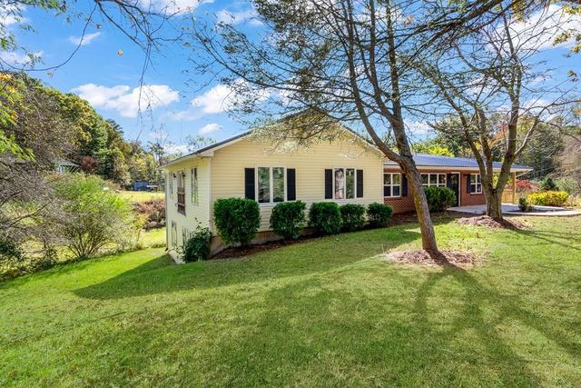 55 Mount Pleasant Drive, Ellijay, GA 30540