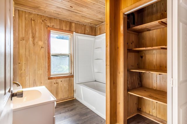55 Mount Pleasant Drive, Ellijay, GA 30540