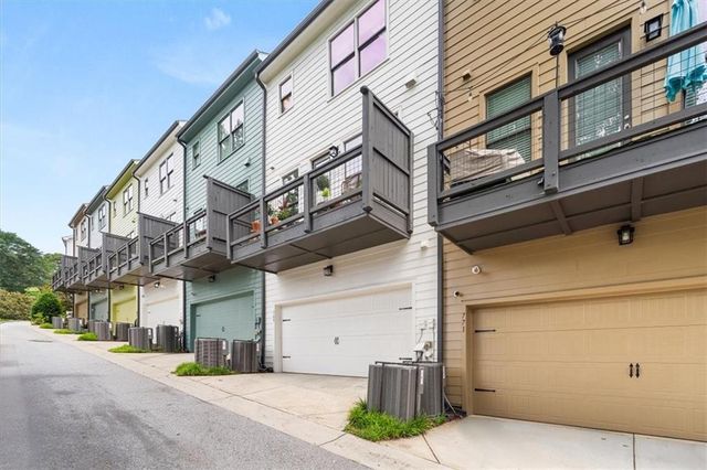 769 Hamilton Circle SE, Atlanta, GA 30312